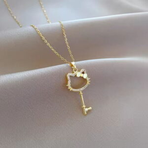 Collier Hello Kitty clé dorée