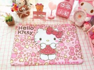 Tapis Hello Kitty pastel