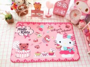 Tapis Hello Kitty gâteau