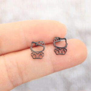 Boucle d'oreille Hello Kitty noir
