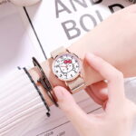 Montre Hello Kitty beige simple