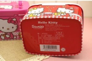 Tirelire Hello Kitty panier rouge