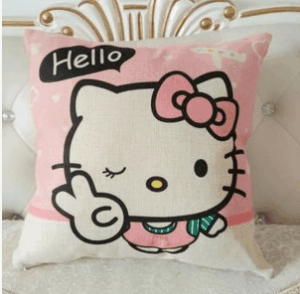 Coussin Hello Kitty clin d'oeil