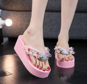 Tongs Hello Kitty strass rose