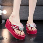 Tongs Hello Kitty strass rouge